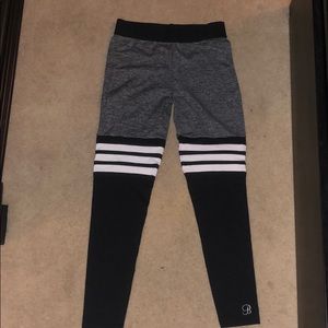 Bombshell Sport Leggings